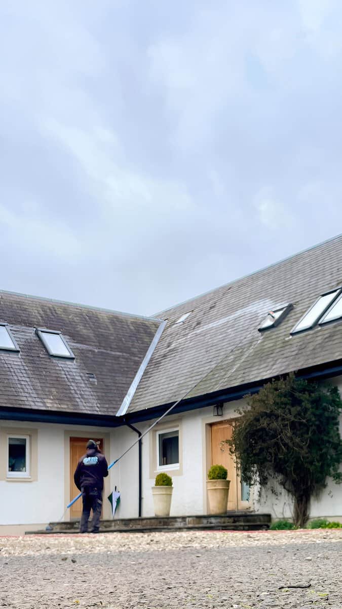 Window Cleaning, Reach and Wash Window Cleaning in Perth Scotland